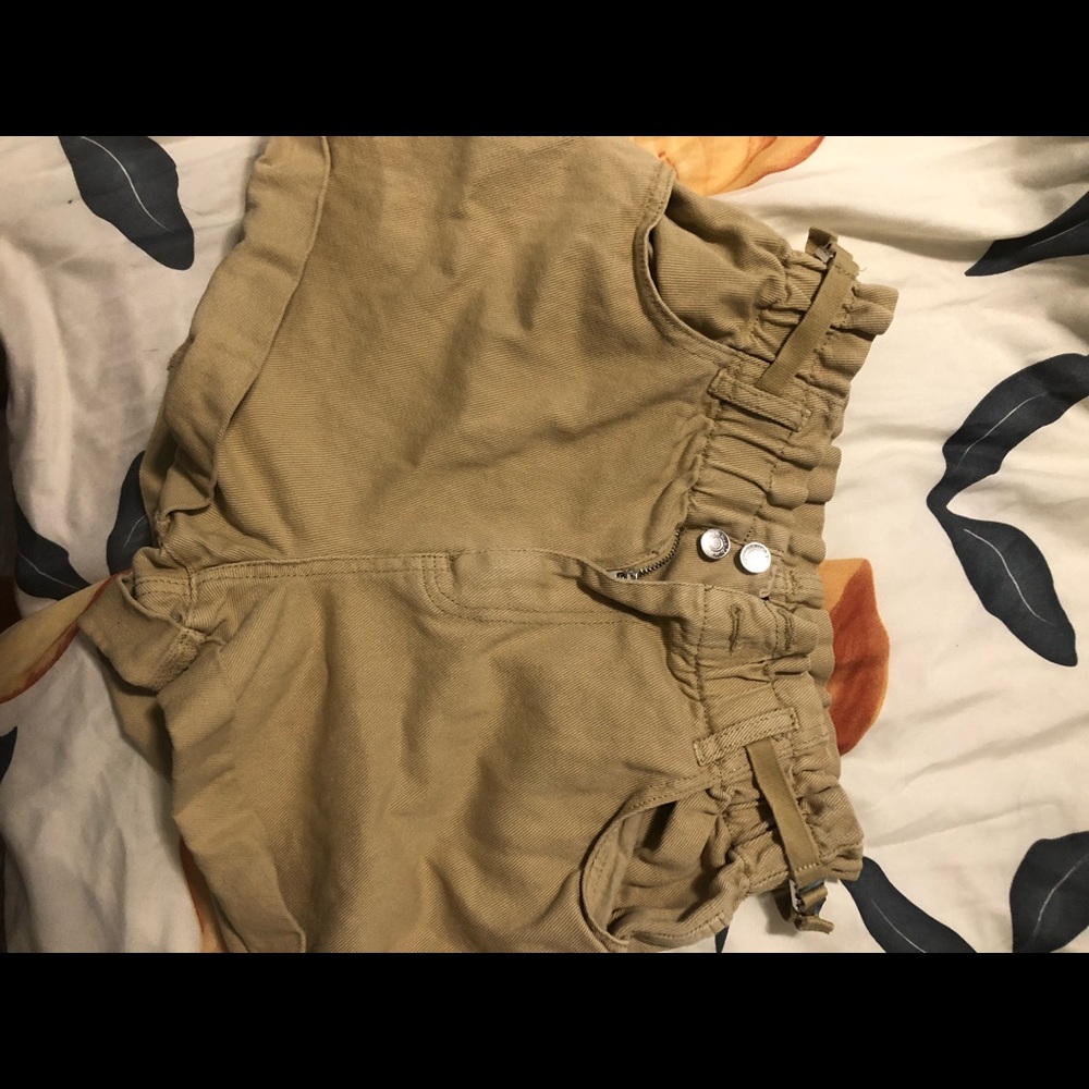 Forever 21 high waist khaki shorts